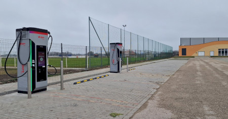 New Electric Vehicle Charging Station on Móradomb Körút